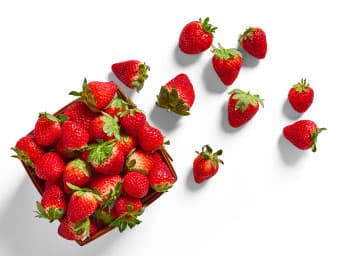 /content/dam/empire/safeway/assets/images/uploads/2023/05/basket-of-strawberry.jpg