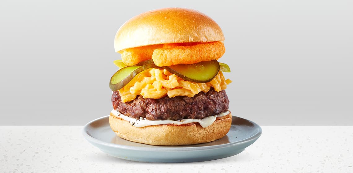 /content/dam/empire/safeway/assets/images/uploads/2024/04/Triple-Mac-Cheese-Burger.jpg