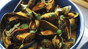 Grilled Mussels with Coconut-Curry Sauce