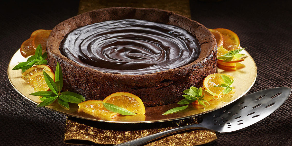 Nutty Orange-Chocolate Flourless Cake